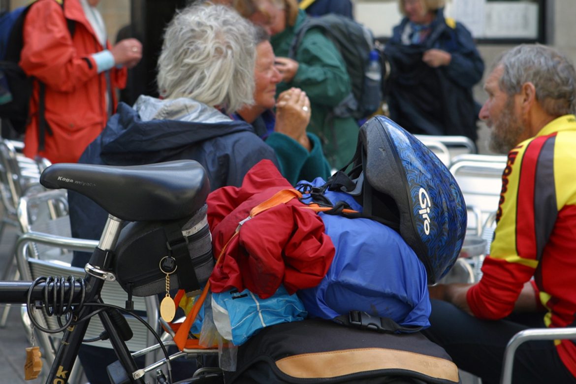 SantiagoTuristasPeregrinosBicicleta
