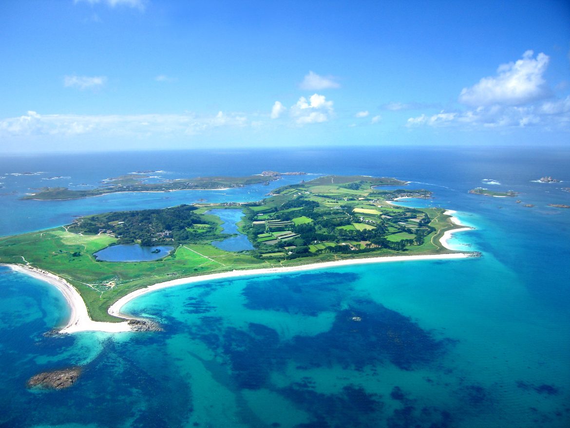 Tresco_-_aerial_photo6_edit