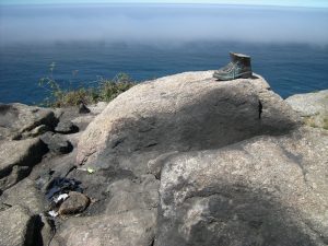 Cabo Fisterra (imagen vía Wikimedia Commons)