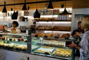 Pastelería. a cien metros del Castillo de San Jorge.Lisboa