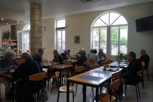 Cena de peregrinos en Alvaiázere.