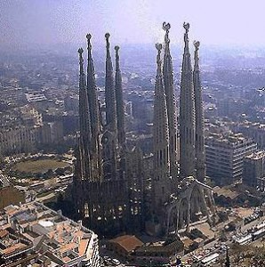 El pontífice dedicará el templo de La Sagrada Familia