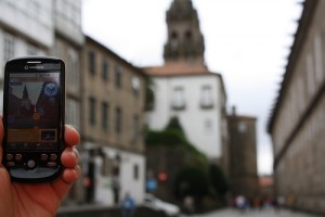 La compostelana Signo-Ingeniería del territorio prueba un dispositivo de realidad aumentada para móviles con información del Camino de Santiago